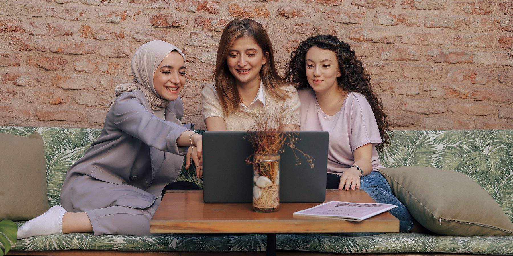 OTHM Diplomasıyla Hangi İngiltere Üniversitelerine Başvurabilirsiniz? 2026